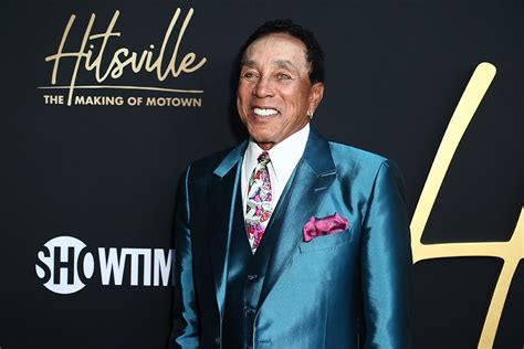 Smokie robinson - Oct 16, 2023 · SUMMERS: Smokey Robinson, who is now 83 years old, is in the Rock & Roll Hall of Fame twice - the first time as a solo act who did and still does a sultry, slow-burning vibe so well that an entire ... 